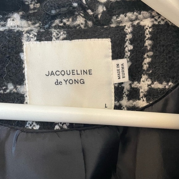 Trench Coat - Picture 3 of 4